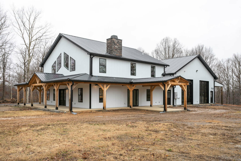 barndominium insurance exterior