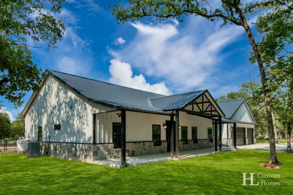 barndominium in iowa exterior