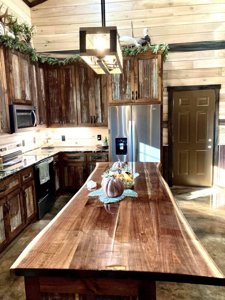 Tennessee barndominium interior