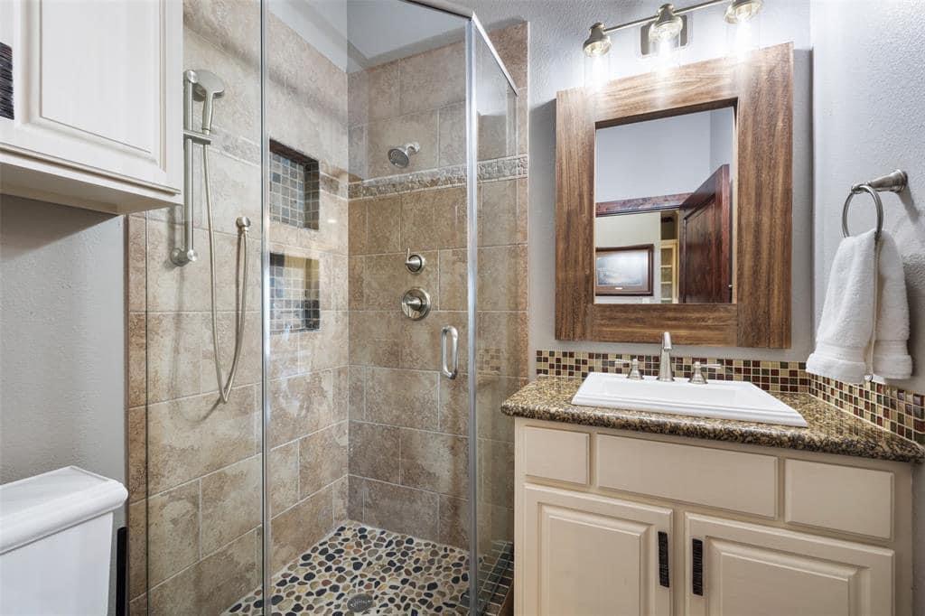 Bathroom 3